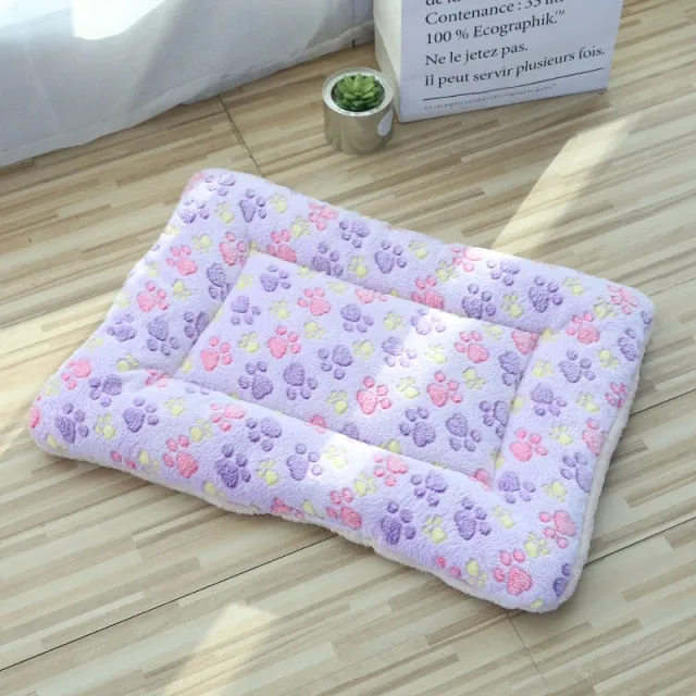 Breathable Cat Bed Square Pet Mat Coral Fleece Bed Comfortable Pet Nest